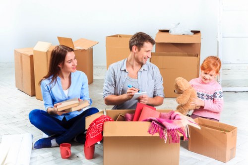 Battersea apartment and townhouse moving access