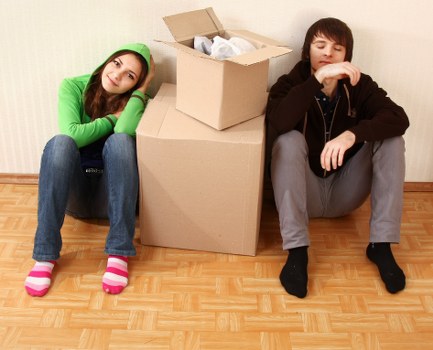 Flat removals planning in Battersea with moving boxes