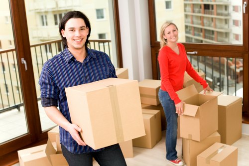 Flat removals support in Battersea apartment buildings